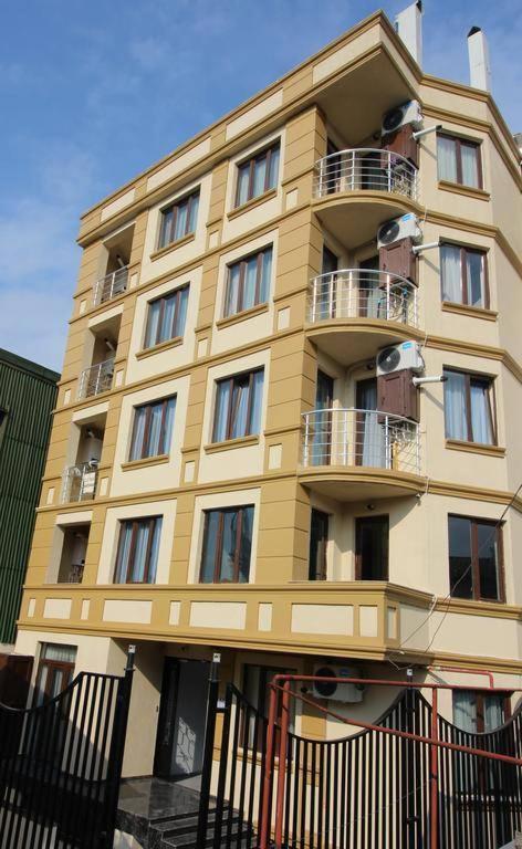 Hostel Jeal Batumi Eksteriør billede