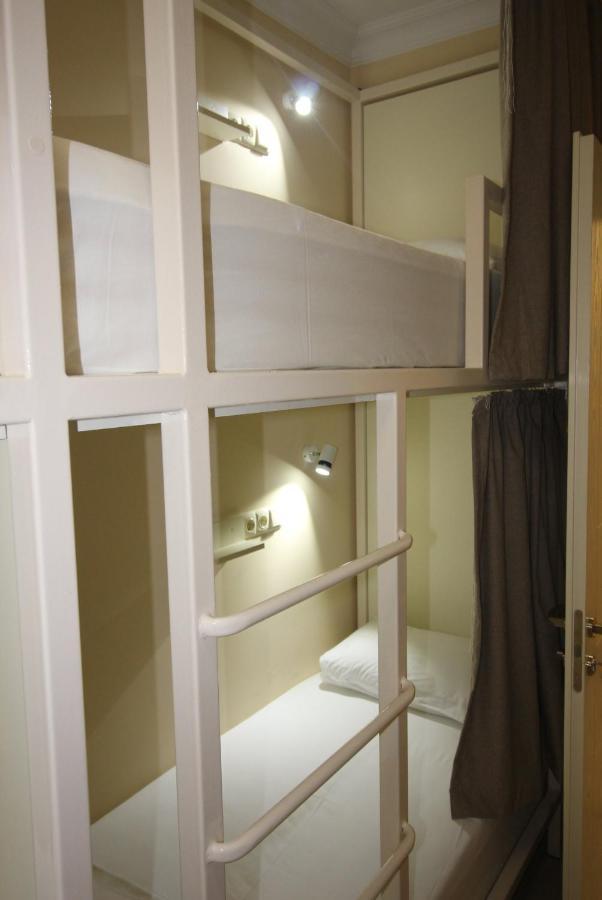 Hostel Jeal Batumi Eksteriør billede