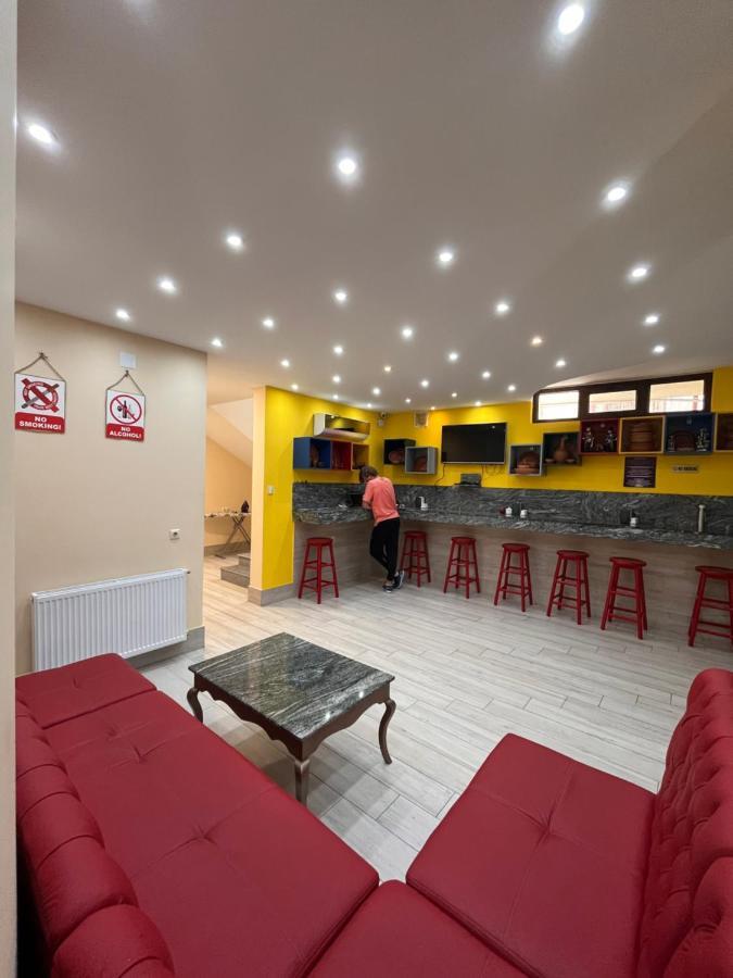 Hostel Jeal Batumi Eksteriør billede